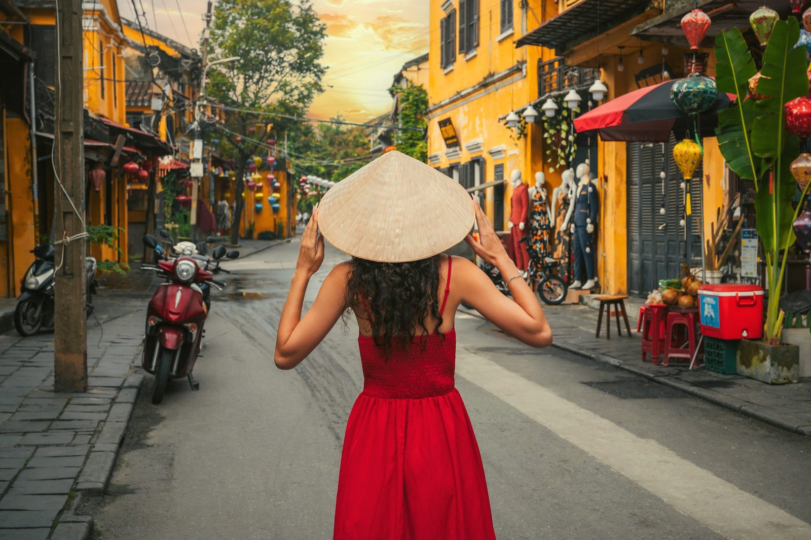 aguila voyage onestrip vietname